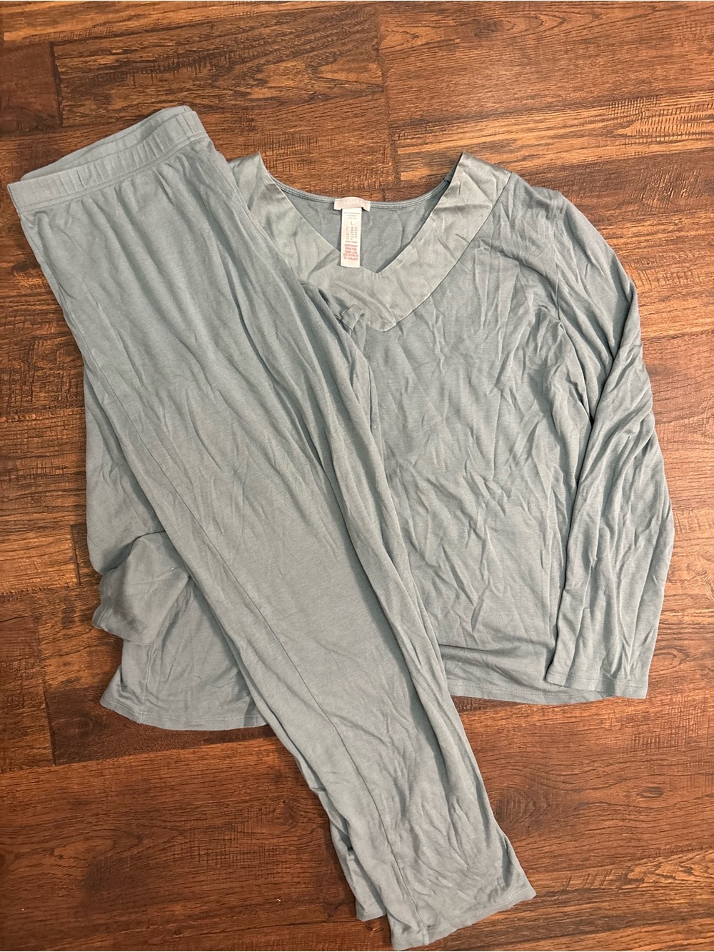 HANRO of Switzerland long-sleeve V-neck lounge or sleep pajamas set Large